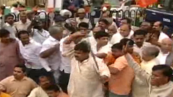 बंद में जनता के नाम पर राजनीति