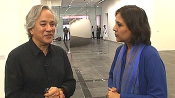 Anish Kapoor brings his art to India