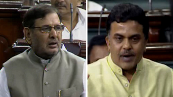 Opposition unites to attack govt over CWG corruption