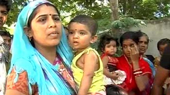 Naxals set 48 hr deadline for four abducted policemen