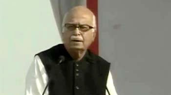 Will target PM in anti-corruption campaign: Advani