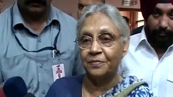 Delhi rain chaos: Sheila cracks the whip