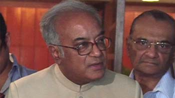 BJP continues opposing govt's GST compromise proposal