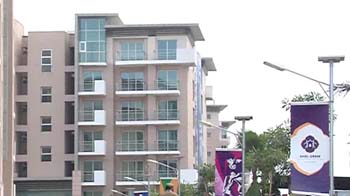 एम्मार एमजीएफ की बैंक गारंटी जब्त