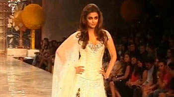 Aishwarya on the ramp after 15 years