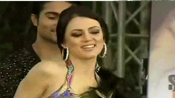 Save Our Tigers Telethon: Yana Gupta performs