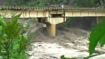 Video : Floods threaten Uttarakhand: At least 72 dead