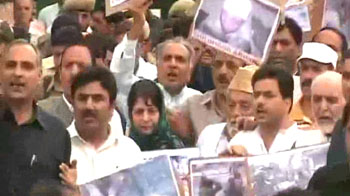 PDP protest: J&K secretariat locked out