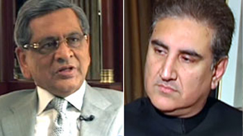 Krishna happens to meet Qureshi in New York