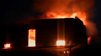 मथुरा के पास फैक्टरी में आग