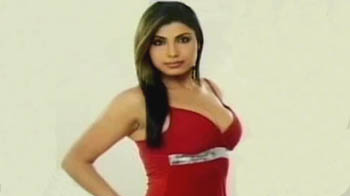 गुत्थी : रैंप, मॉडल और मौत