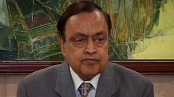 Govt to auction shale gas fields in India