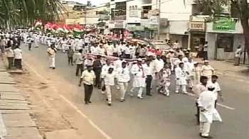 अवैध खनन के मुद्दे पर पदयात्रा