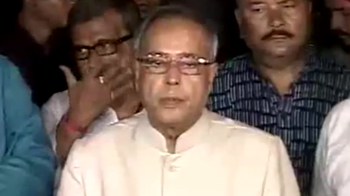 Hope Mamata attends Parliament soon: Pranab