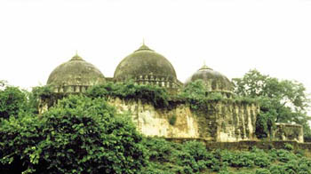 फैसले की घड़ी, क्या सोचती है अयोध्या