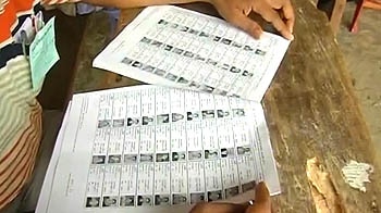 Videos : बिहार में पहले दौर में 54% मतदान