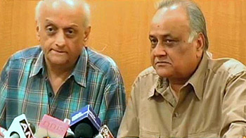 कॉपीराइट पर गहराया विवाद