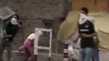 Clashes in Srinagar, 1 injured; curfew imposed