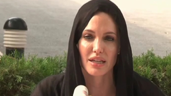 Angelina Jolie condemns planned Koran burning