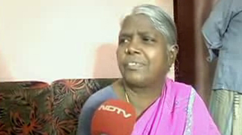 Her daughter died in fire in college bus