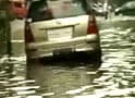 Video : कोलकाता में भारी बारिश से परेशानी