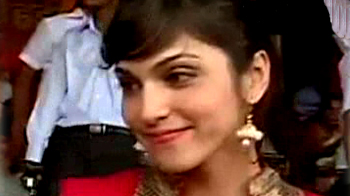 गोविंदाओं का उत्साह बढ़ाने आई ईशा