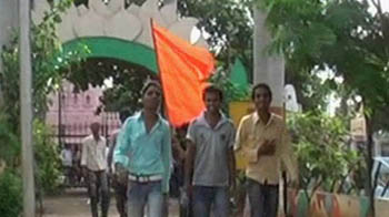 Bajrang Dal attacks couples on Friendship Day, blackens their faces