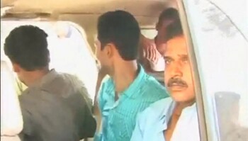 Video : Bihar: Maoists release three abducted cops