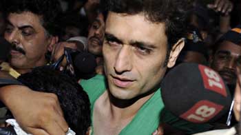 Rape-accused Shiney Ahuja in police custody