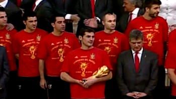 Spain celebrates as World Cup champions return