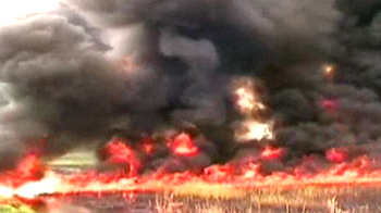 हादसा टला, तेल पाइपलाइन में आग