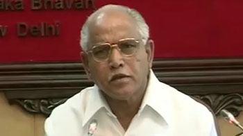 Yeddyurappa gives clean chit to Reddy brothers