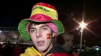 Spanish fans storm Joburg