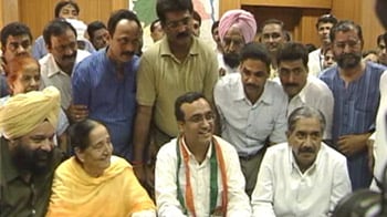 Video : Ajay Maken replaces MS Gill as Sports Minister