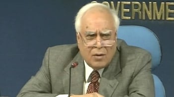 Video : Sibal's CAG attack: Joshi writes to Speaker