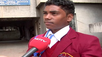 बहादुर बच्चों का हुआ सम्मान बहादुर बच्चों का हुआ सम्मान