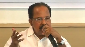 Moily: Chief ministers don't enjoy immunity