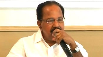Video : Caught in Catch-22 situation: Moily on black money