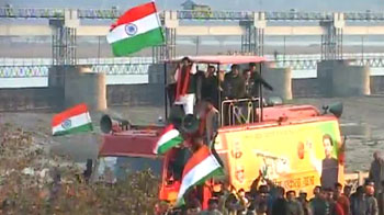 BJP rally stopped at Jammu; Jaitley, Sushma arrested