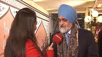 Govt actively looking to solve black money issue: Montek