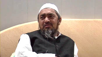 I don't regret my comments on Modi govt: Deoband chief