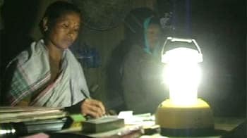 Video : Solar lanterns brighten up Assam village