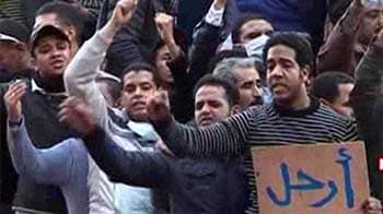 Video : Ever-larger protests flood Cairo's streets