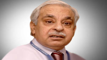 Commerce Secretary on drop in imports