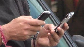 Video : Mobile phone radiations: A serious health risk