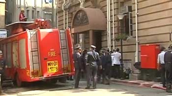 Video : Mumbai: Three dead, one injured in fire