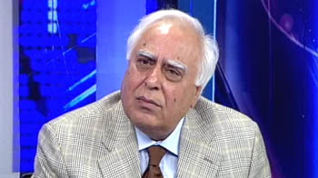 2G scam: Kapil Sibal explains 'zero loss' comment