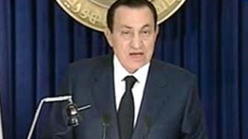 Egypt: President Mubarak steps down, cedes power to military Egypt: President Mubarak steps down, cedes power to military