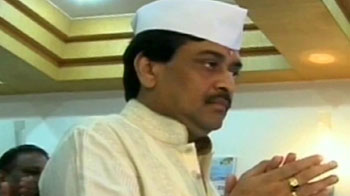 चव्हाण का आदर्श कनेक्शन हुआ साफ चव्हाण का आदर्श कनेक्शन हुआ साफ