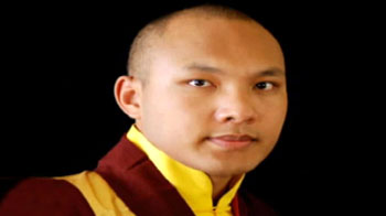 मठ पर कार्रवाई, जमीन अधिग्रहीत की